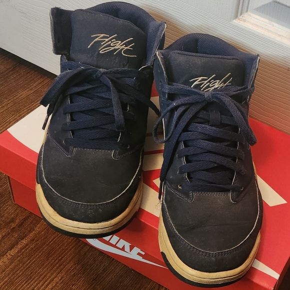 Nike Air Flight - Picture 1 of 4